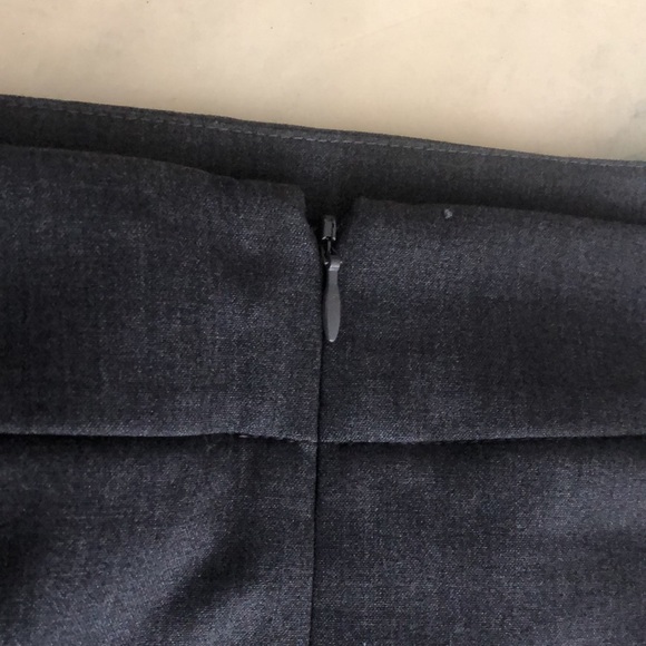 Calvin Klein Gray Suiting Pencil Skirt Sz 14 - Picture 4 of 4